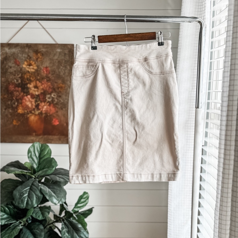 Chic Cream Pencil Skirt for Women